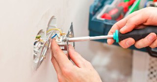 Электромонтажные работы Белорецк цена 458 руб Электрика под ключ